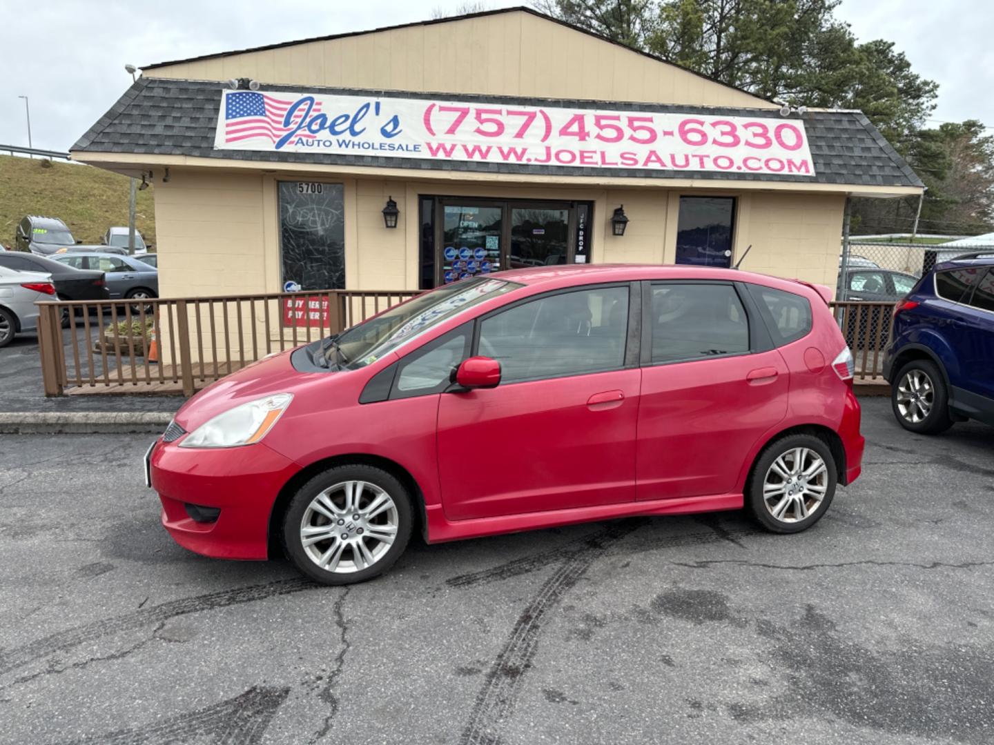 2009 Red Honda Fit (JHMGE88419S) , located at 5700 Curlew Drive, Norfolk, VA, 23502, (757) 455-6330, 36.841885, -76.209412 - Photo#0